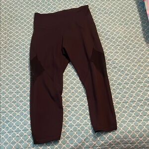Old Navy Black High-Waisted Cropped Leggings